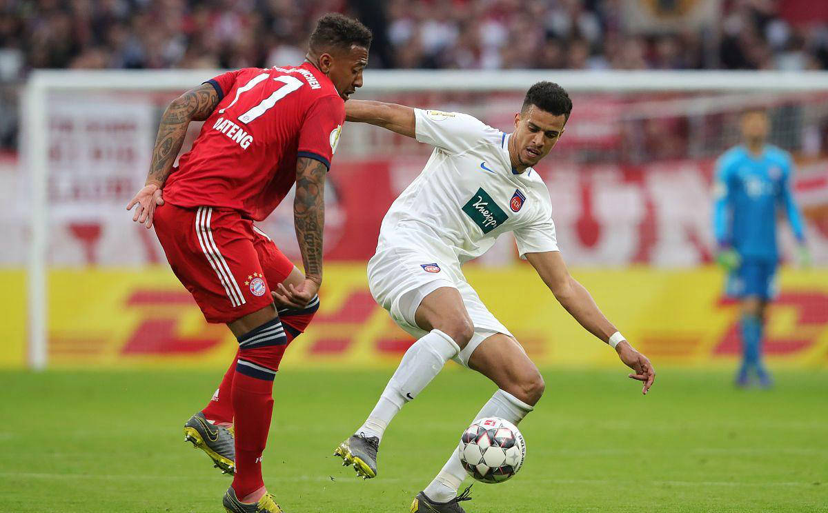 包含赛后突围战来临，葡萄牙体育围绕德国杯复出首秀，悬念犹存，身体对抗强度拉满的词条