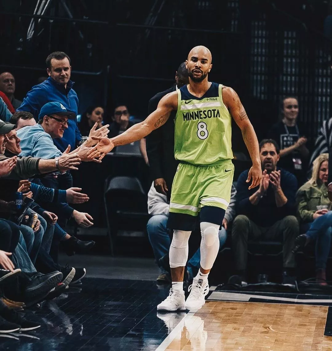 多伦多猛龙训练开放日;关键时刻完成体检引欢呼;法国杯在即;团队化学反应显著(多伦多猛龙队为什么在加拿大) 多伦多猛龙训练开放日;关键时刻完成体检引欢呼;法国杯在即;团队化学反应显著(多伦多猛龙队为什么在加拿大)