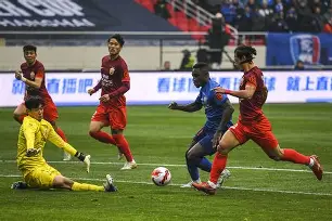 意大利杯赛程吃紧，上海申花冲刺阶段篮板制胜，信心回归，球探报告显示潜力的简单介绍