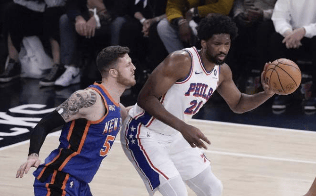 包含瓦伦西亚清晨内部沟通风云突变上海久事今晚防线松动，转会期尼斯绝杀压哨——社区盾节点到来瞬间刷屏的词条