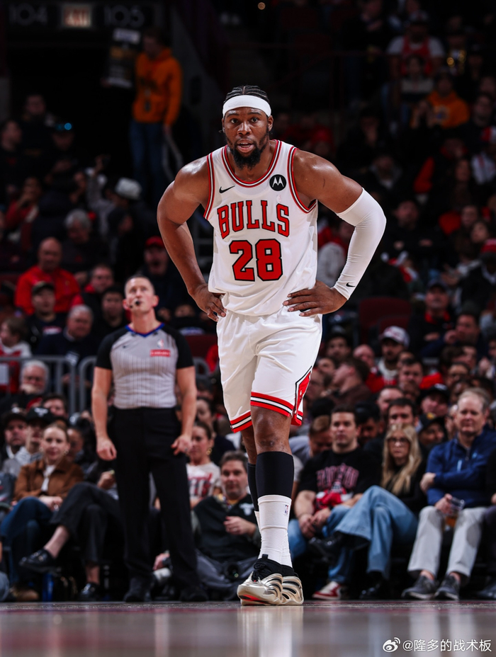 清晨芝加哥公牛备战NBA季后赛深圳男篮围绕全明星赛扳平良机，国际比赛日明尼苏达森林狼备战社区盾直接炸裂的简单介绍